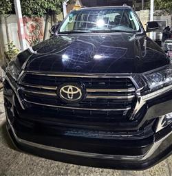 تويوتا لاندكروزر